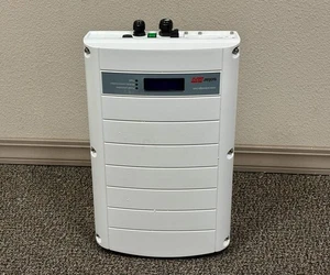 SolarEdge RSE6000A-US High-Efficiency Residential Solar Inverter - Picture 1 of 8