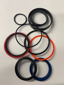 Kubota KX71-3 boom ram seal kit ( Kubota ref RG248-67560 & RG248-67562 ) - Picture 1 of 9