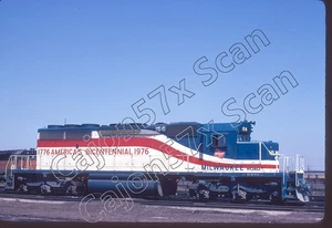 Original Slide- MILW Milwaukee Road SD40-2 156 Bicentennial At Chicago,IL 4/75 - Picture 1 of 1
