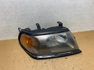 2000 - 2006 三菱 Montero 右乘客 Rh 车头灯卤素 Oem Q7708 DW — 第 1/4 张图片