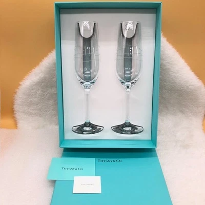 Tiffany & Co. Juego de 2 copas de champán Alemania Cinnamoroll Sanrio Limited sin usar Foto 1 de 4