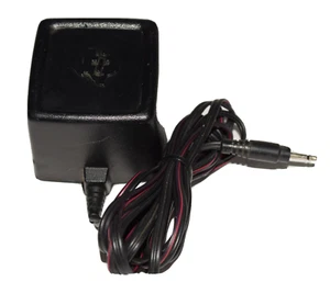 Texas Instrument AC Adapter Model: AC-9180 Input: 120 VAC Output: 9.5 VDC 50mA - Picture 1 of 5
