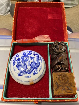 Selo asiático antigo esculpido em pedra selo tinta vermelha ~ ELLENIS ~ com caixa laranja original - Imagem 1 de 4