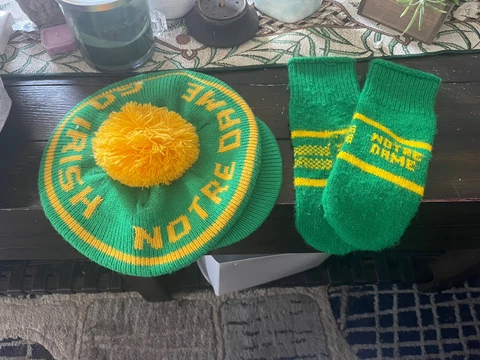 Vintage Notre Dame Fighting Irish Green Yellow Knit Pom Hat And Gloves USA Cover