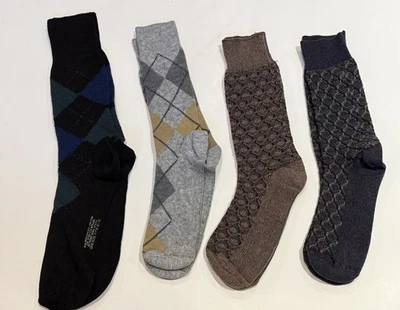 Set of 4 Men’s Knit Socks Argyle & Geometric Prints Warm Size 10-13 - NWOT - Image 1 of 2