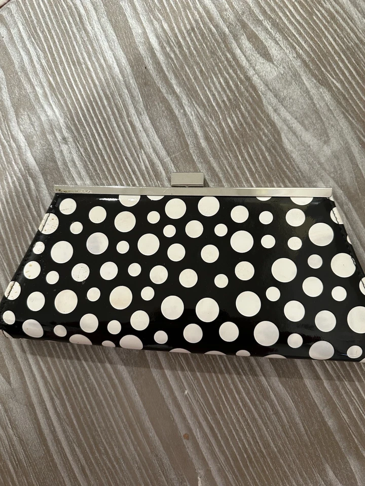 Vintage Neiman Marcus Clutch/Crossbody Alça Removível Preto/Branco Bolinhas - Imagem 1 de 4