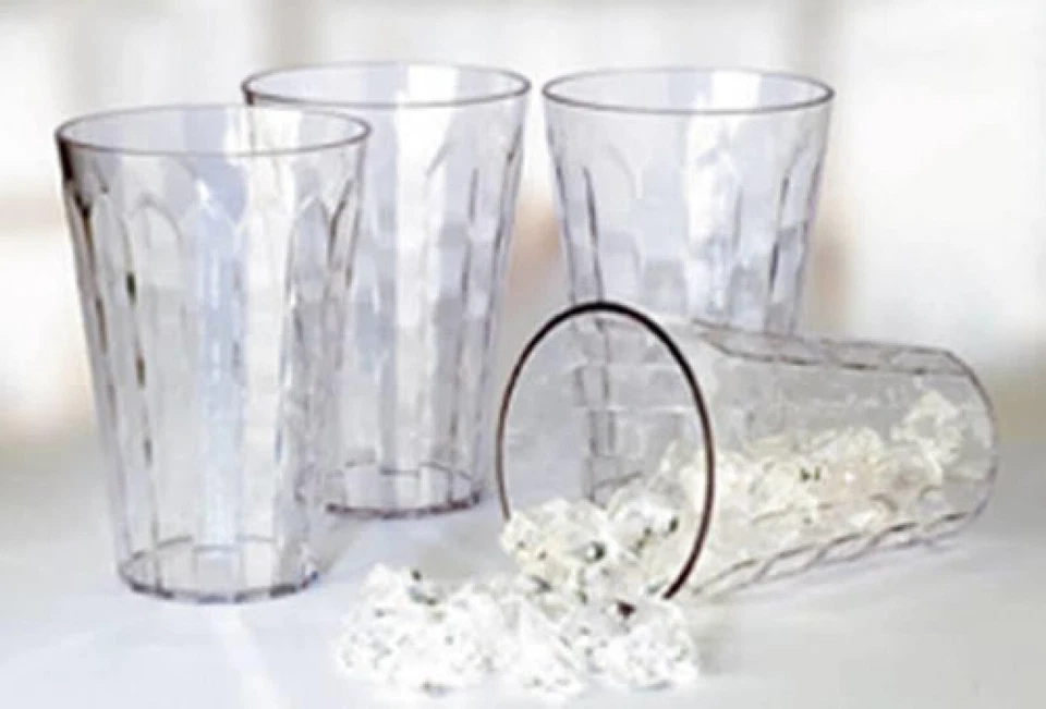 TUPPERWARE SET 4 BICCHIERI LINEA PRISMA  - Immagine 1 di 1