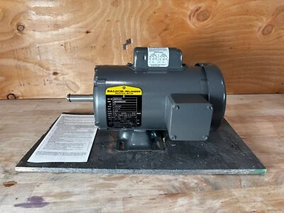 Baldor Reliance 1/2 HP Electric Motor 1425 RPM 110/220 V  34H192W233G1 TEFC - Image 1 of 4