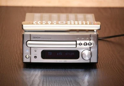DENON RCD-M33 CD Receiver Tuner Amplifier Remote AM FM MDLink CDR FullyFunction - Image 1 of 4