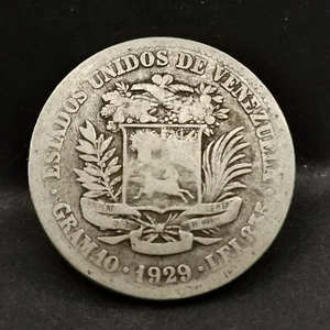 2 SILVER BOLIVARES 1929 SIMON BOLIVAR VENEZUELA / SILVER - Picture 1 of 3
