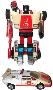 100% COMPLETE Transformers Generation 1 One 1985 RED ALERT G1 fire chief 1986 - Picture 1 of 7