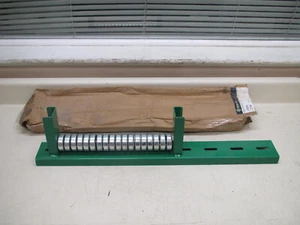 Greenlee 2024-S / 27384 24" Straight Cable Roller Unit New Free Shipping - Picture 1 of 6