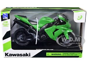 KAWASAKI ZX-10R NINJA GREEN 1/12 DIECAST MOTORCYCLE MODEL BY NEW RAY 42443 A