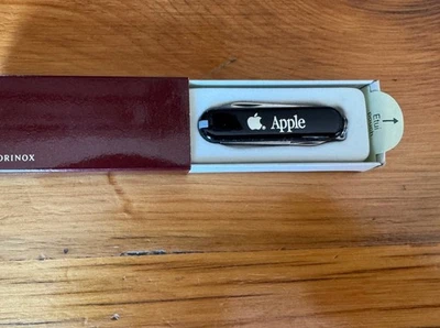 Novo na caixa Apple Computer canivete suíço Victorinox 58mm preto 58mm clássico RARO - Imagem 1 de 4