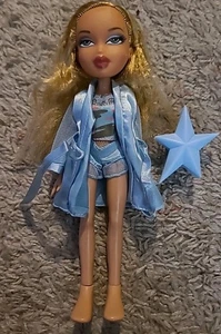 Bratz Nighty Nite Fianna Puppe (Erstausgabe 2004) mit Original Outfit & Gewand - Bild 1 von 6