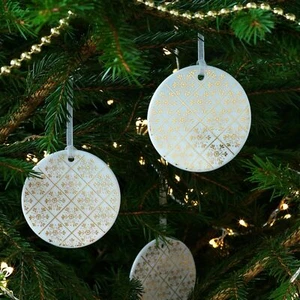 IKEA Hanging Snowflakes for Christmas Tree Decoration Gold and White 7 cm - Picture 1 of 2