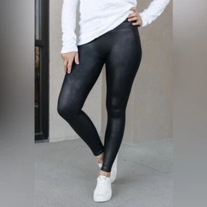 SPANX Medium Black Shimmer Faux Leather Leggings Comfort Stretch Power Waistband - Picture 1 of 9