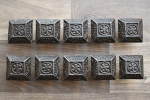 Vintage Victorian cast iron knobs cabinet drawer door handle pull rustic 10 pcs - Picture 1 of 9