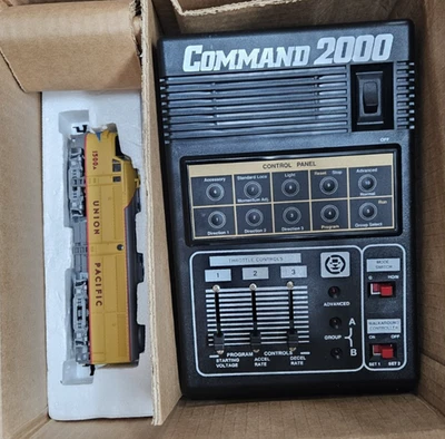 MRC Command 2000 with DCC Locomotive UP 1500A    Parts or repair       AFTB15 - Image 1 of 4