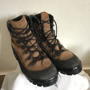 Danner Combat Hiker Boots Men SZ 10.5 43513X Leather Crater Rim Vibram Sole USA - Picture 1 of 10