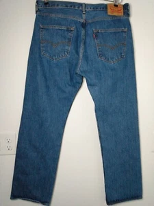 Jeans Vintage Levis 501 Bottone Fly Rosso Tab Uomo 34x30 Blu Lavaggio Medio Vita 36" - Foto 1 di 5