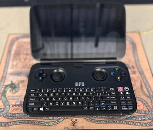 GPD Win UMPC Atom X7‐Z8750 4GB 64GB eMMC Windows10 From Japan - Picture 1 of 4