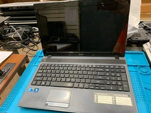 Acer Aspire AS5733Z-4851 15.6in. (500GB, Intel Pentium Dual Core, 2GHz, 4GB)... - Bild 1 von 3