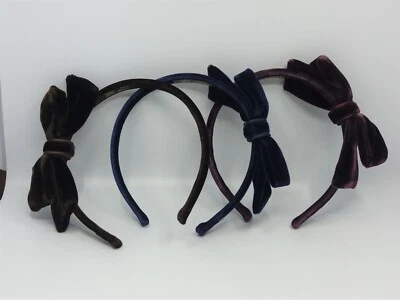 Auténtica diadema ALEXANDRE DE PARIS adornada con un lazo en terciopelo Foto 1 de 4