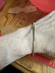 Vintage Armreif Armband gold ohne Spuren B1060 - Bild 1 von 4