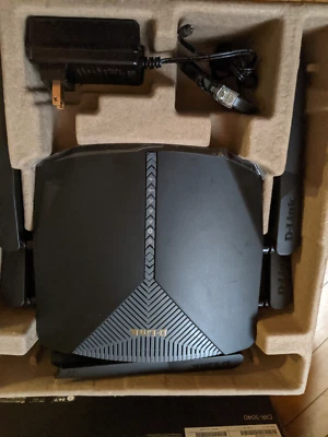 D-Link DIR-3040-US WiFi Router AC3000 Mesh Smart MU-MIMO Tri Band Gaming Mesh - Image 1 of 4