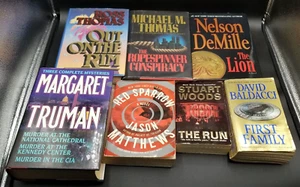 7 Political Mystery Suspense Thriller Mixed Book Lot - Thomas, DeMille, Truman,+ - Foto 1 di 16