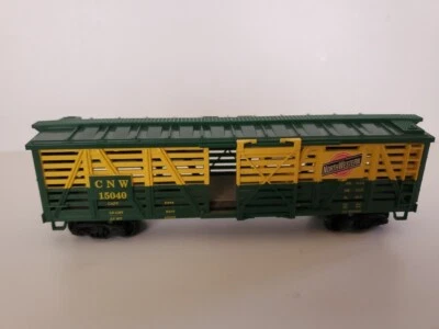 HO Scale "Chicago North Western System" 15040 Livestock Cattle Freight Train #3 - Image 1 of 4