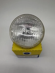 GENERAL ELECTRIC GE No. 4411 Automotive Tractor Glass Vintage Bulb Lamp NOS USA - Picture 1 of 6