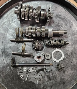 15-16 2015 2016 BMW S1000RR Transmission Tranny - Picture 1 of 8