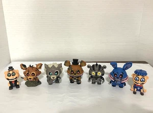 Funko Mystery Minis Five Nights at Freddy's Twisted Ones & Circus Sie wählen - Bild 1 von 41
