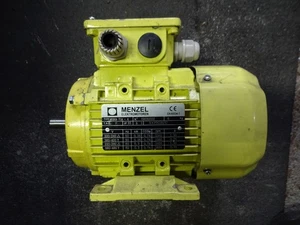 Drehstrommotor 400V/0,25 kW Menzel MEBKA 71 A, 1380 U/min, Welle 14 mm - Bild 1 von 2