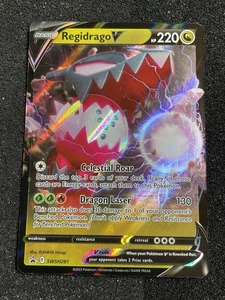 Pokémon TCG - Regidrago V, Promo Spada e Scudo, SWSH281, Promo Stella Nera - Foto 1 di 2