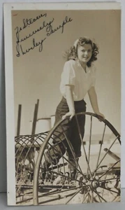RARE VINTAGE SIGNED SHIRLEY TEMPLE PHOTO AUTO AUTOGRAPH JSA LOA HANDSIGNIERT - Bild 1 von 4