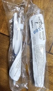 2 MEDLINE Water Trap 0914 Latex Free - Picture 1 of 1