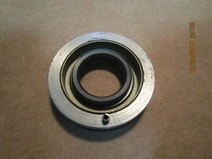 ABLANDADOR HOBART 403,403C,403U UNIDAD DE UNIDAD Retenedor de sello y toalla Assy FABRICANTE DE EQUIPOS ORIGINALES #00-292681 - Imagen 1 de 3