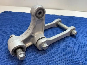 ✅1999 RM250 Linkage Arm Dog Bone SUZUKI RM 125 RM250 GENUINE OEM 1996-2000 3 - Bild 1 von 10