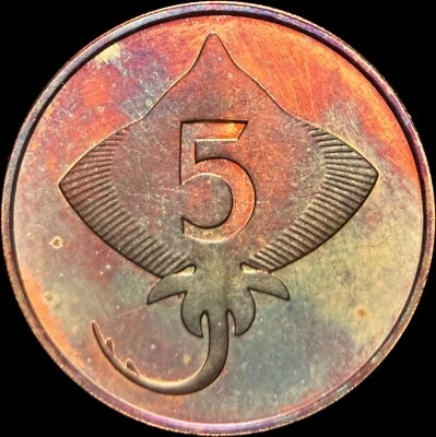 ISLANDIA. 1981, 5 Aurar - Protector Spirit Gammur Eagle, prueba de peces de patín 🌈 Foto 1 de 3