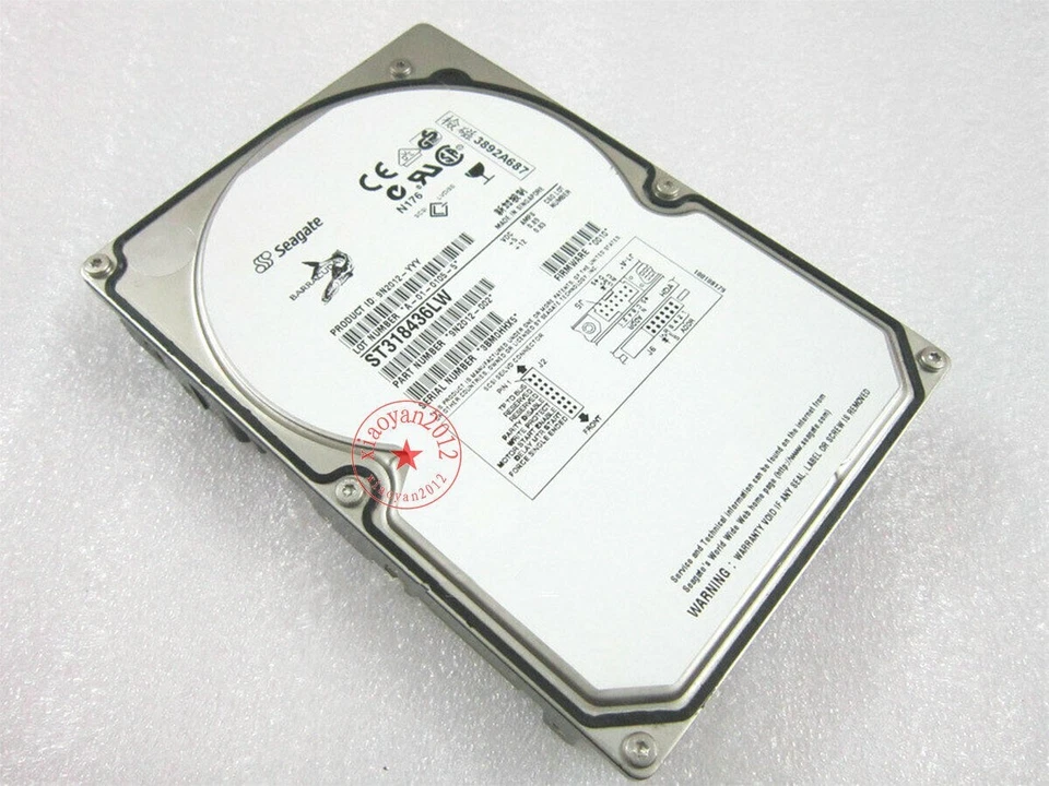 Seagate ST318436LW 18GB SCSI 68-pin 10K hard drive - Image 1 of 2