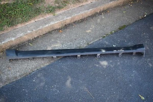 2004-2010 JEEP GRAND CHEROKEE ROCKER MOLDING LEFT SIDE FACTORY OEM - Picture 1 of 9