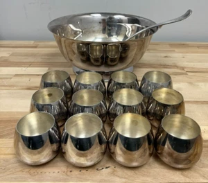 Quadruple Silverplated Punch Bowl, Ladel & Set of 12 Wm A Rogers Roly Poly Cups - Picture 1 of 15
