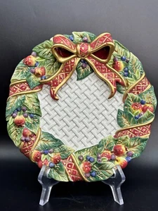 Fitz And Floyd Christmas Wreath Plate Fruit Ribbon and Bow 9" - Picture 1 of 7