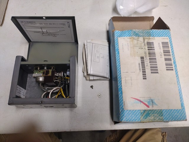 Rheem HVAC u0026 Refrigeration Thermostats for sale | eBay