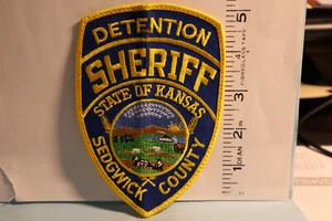 police patch   SEDGWICH COUNTY SHERIFF DETENTION KANSAS - Picture 1 of 1