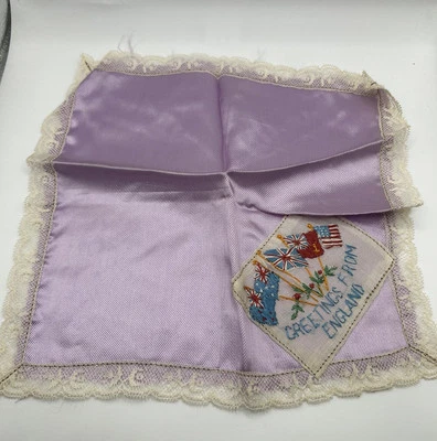 Pañuelo bordado floral vintage saludos de Inglaterra púrpura Foto 1 de 3