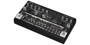 Behringer TD-3-BK Analog Bass Line Synthesizer Computer Controlled NEW - Picture 1 of 3